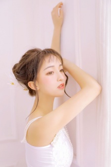 老公看我和别人发的关系好开心