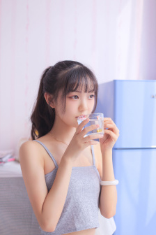 把腿张开我要添你下面